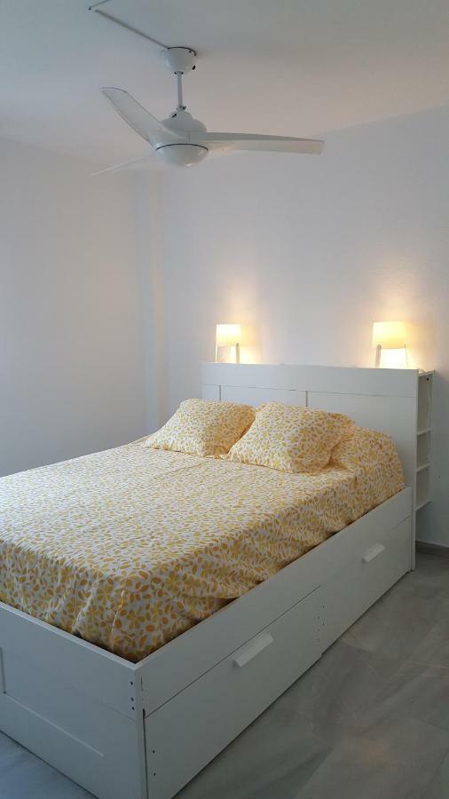 Apartamento Arroyo De La Miel, Luminoso Y Bonito Apartment Беналмадена Екстериор снимка