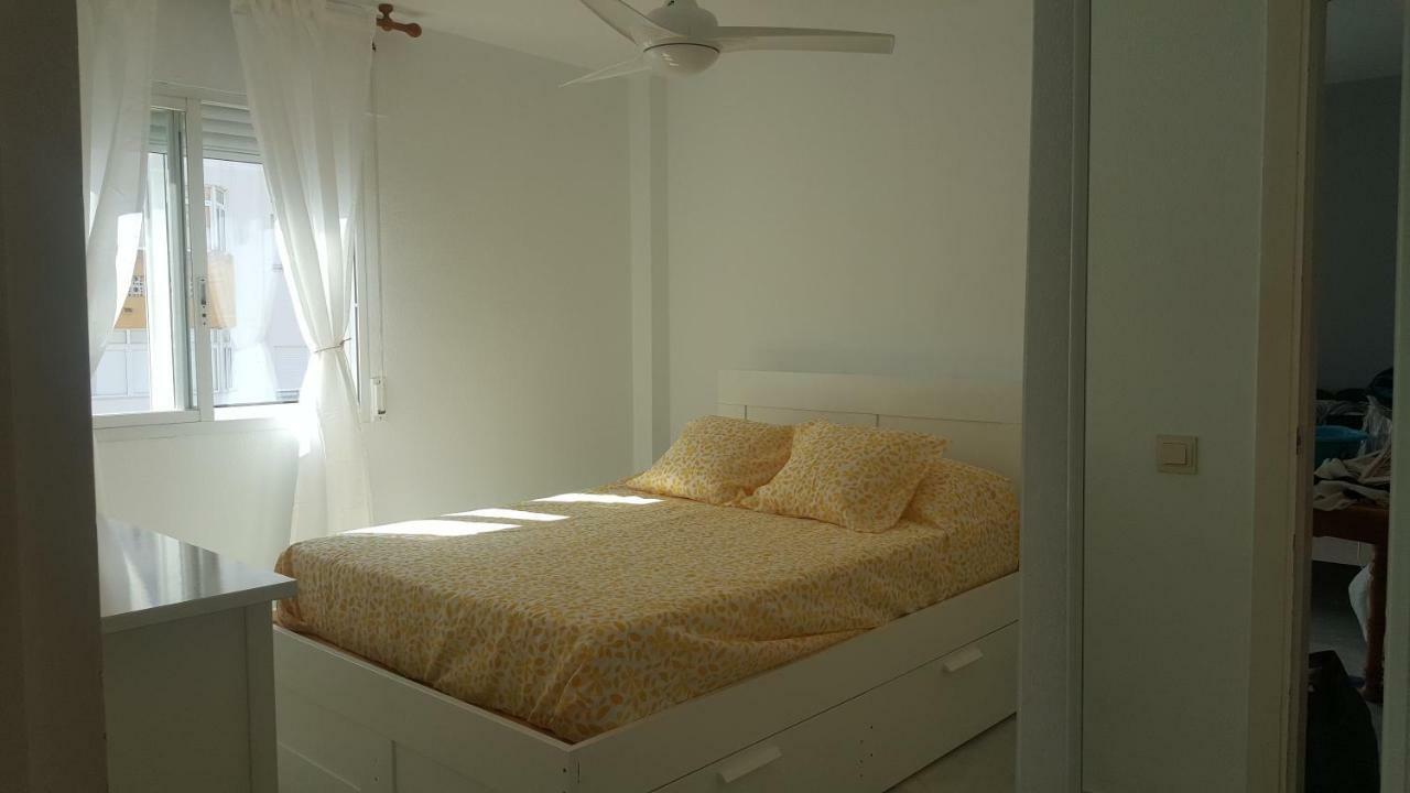 Apartamento Arroyo De La Miel, Luminoso Y Bonito Apartment Беналмадена Екстериор снимка