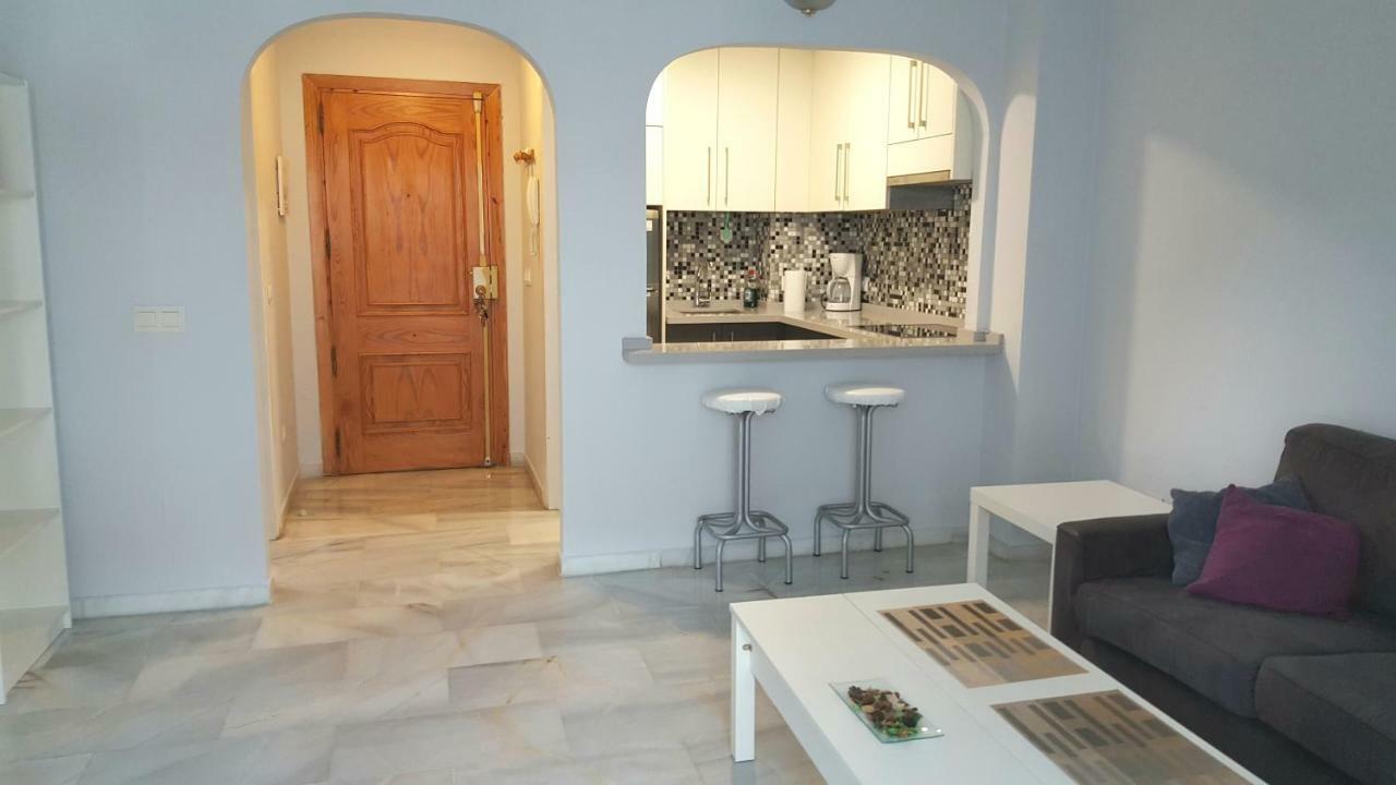 Apartamento Arroyo De La Miel, Luminoso Y Bonito Apartment Беналмадена Екстериор снимка
