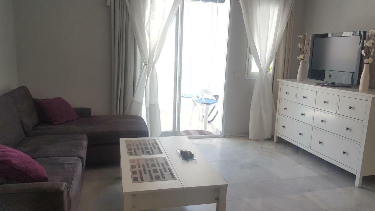 Apartamento Arroyo De La Miel, Luminoso Y Bonito Apartment Беналмадена Екстериор снимка