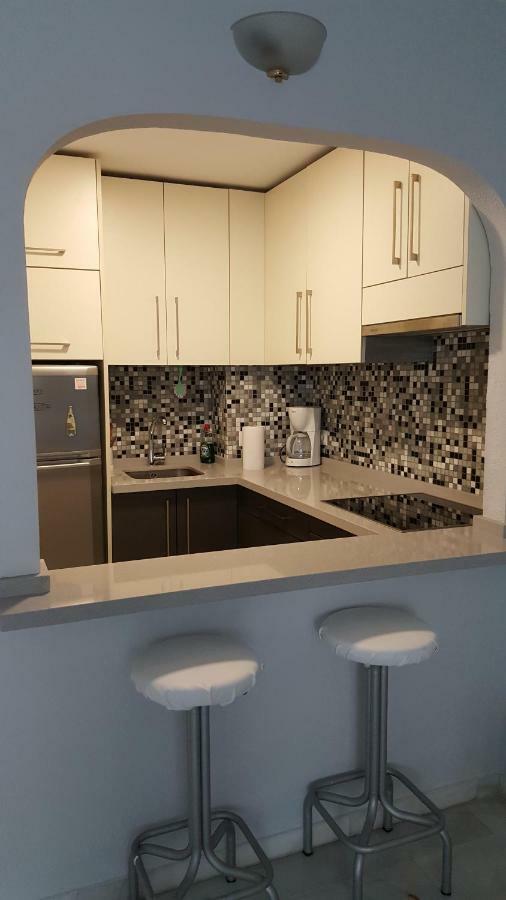 Apartamento Arroyo De La Miel, Luminoso Y Bonito Apartment Беналмадена Екстериор снимка