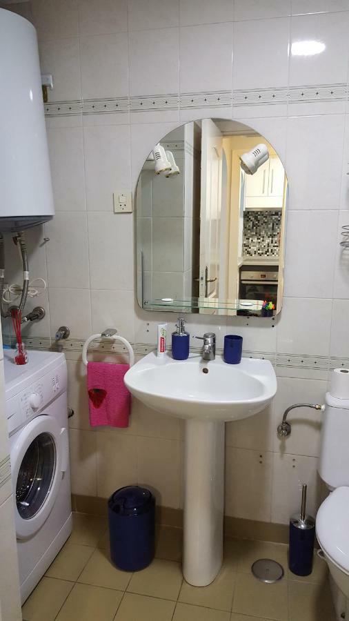Apartamento Arroyo De La Miel, Luminoso Y Bonito Apartment Беналмадена Екстериор снимка