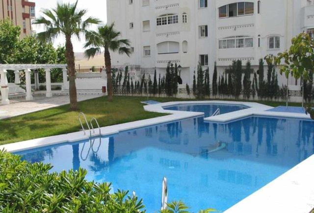 Apartamento Arroyo De La Miel, Luminoso Y Bonito Apartment Беналмадена Екстериор снимка