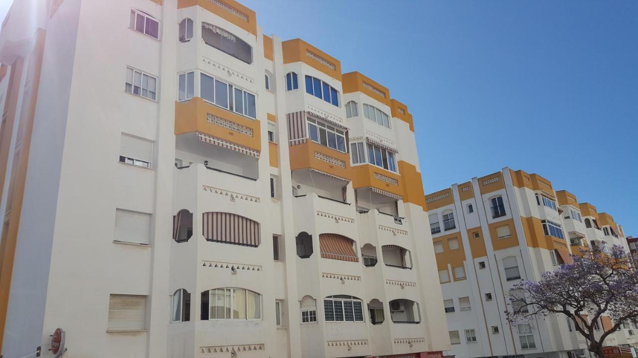 Apartamento Arroyo De La Miel, Luminoso Y Bonito Apartment Беналмадена Екстериор снимка